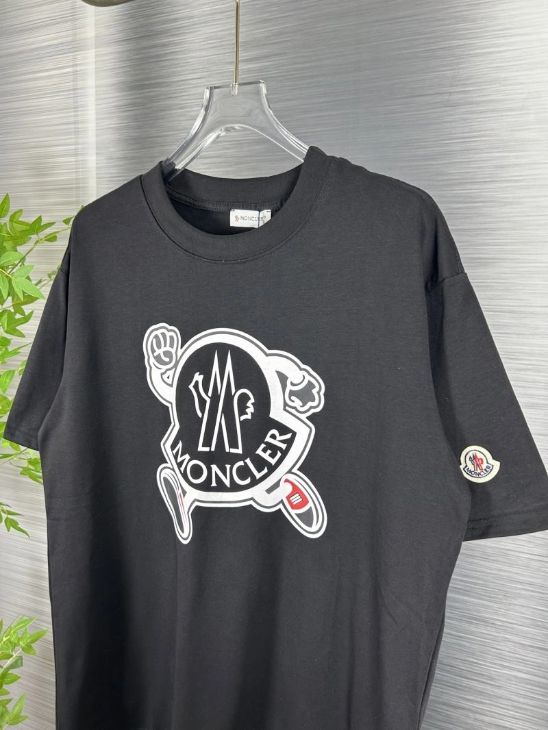 ComfortFit Moncler T-Shirts 142697