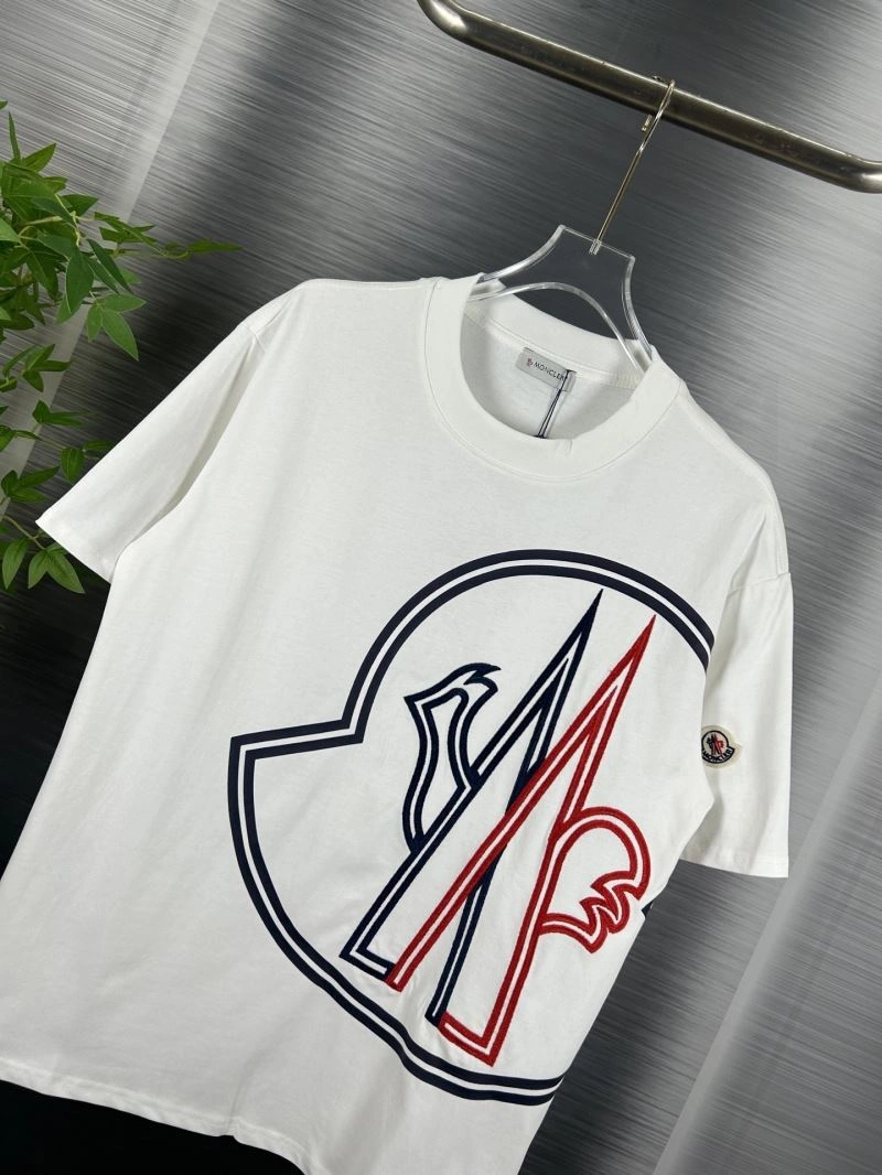 Moncler T-Shirts WeatherProof 142708