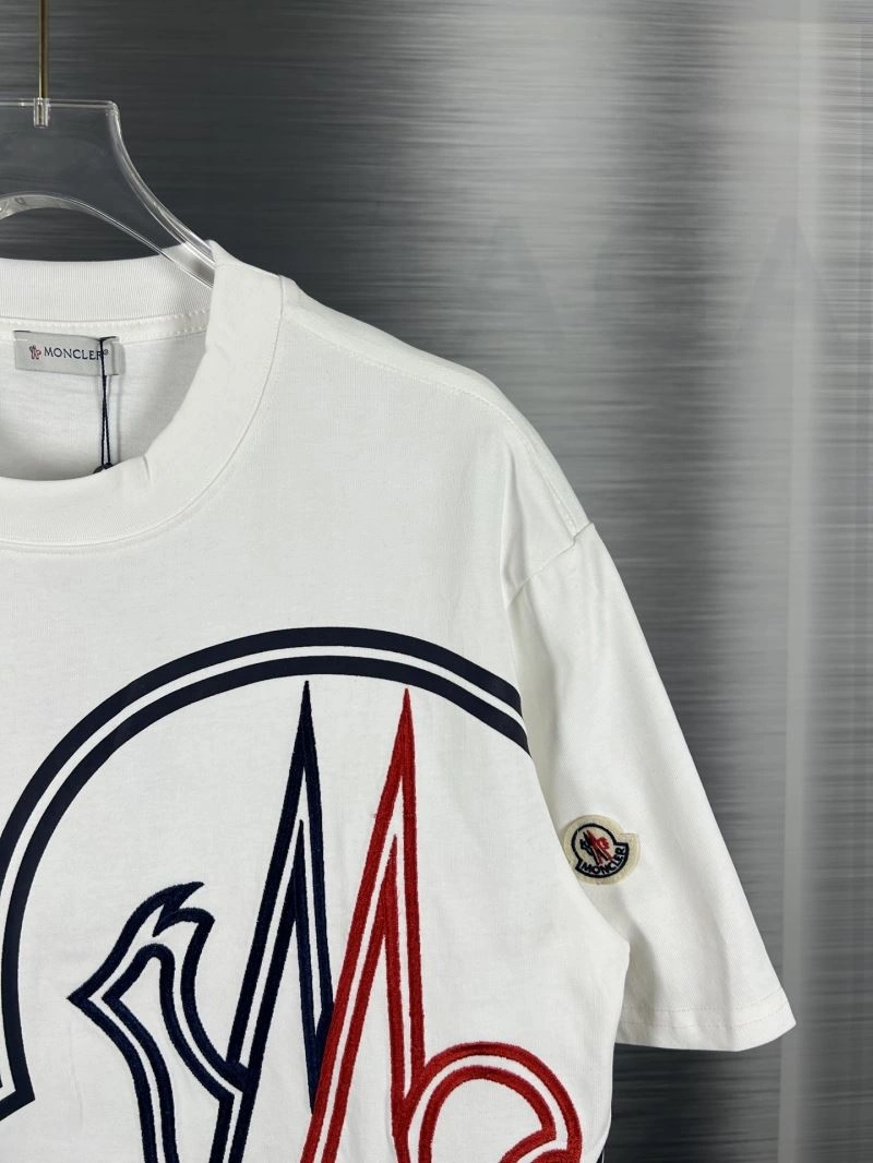 Moncler T-Shirts WeatherProof 142708