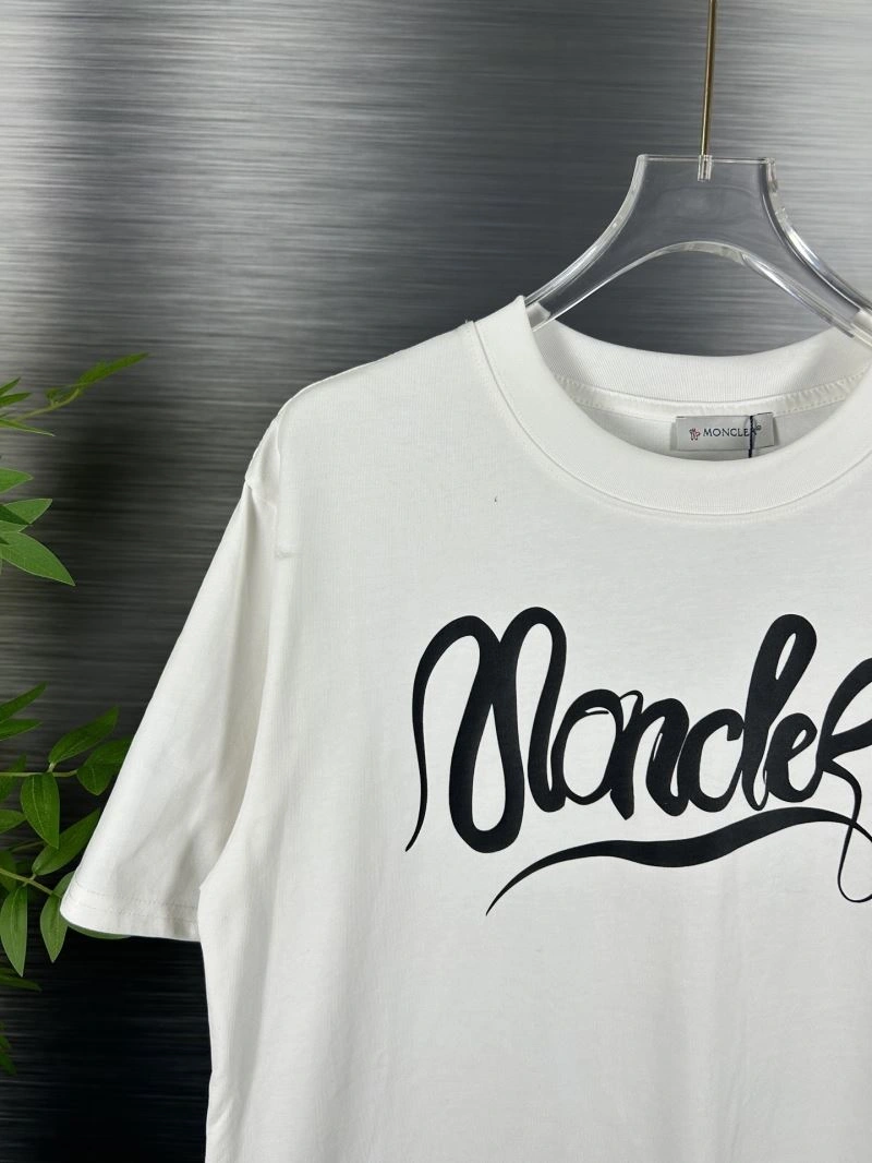 Moncler T-Shirts UrbanChic 142711