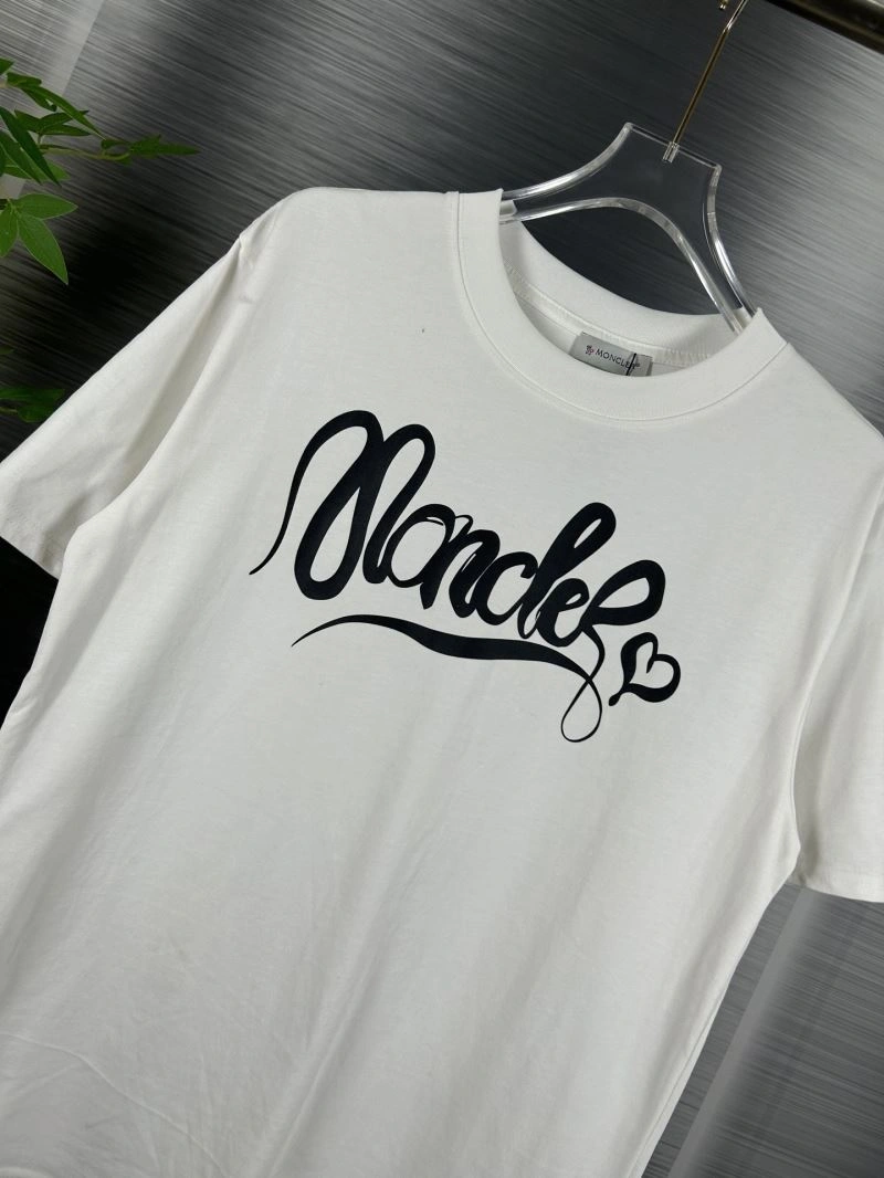 Moncler T-Shirts UrbanChic 142711