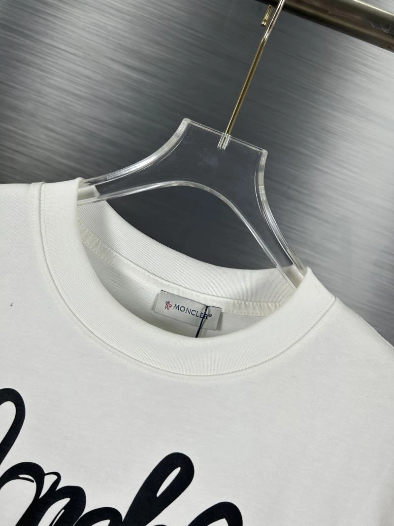 Moncler T-Shirts UrbanChic 142711