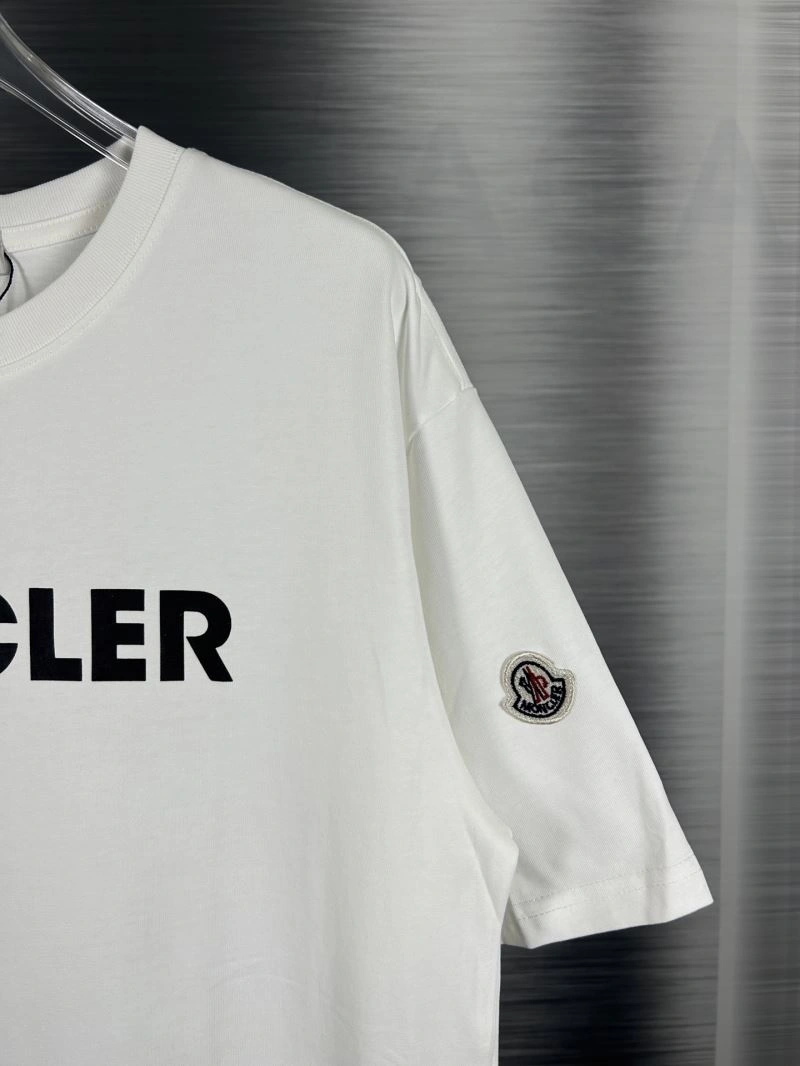 Popular Moncler T-Shirts 142694