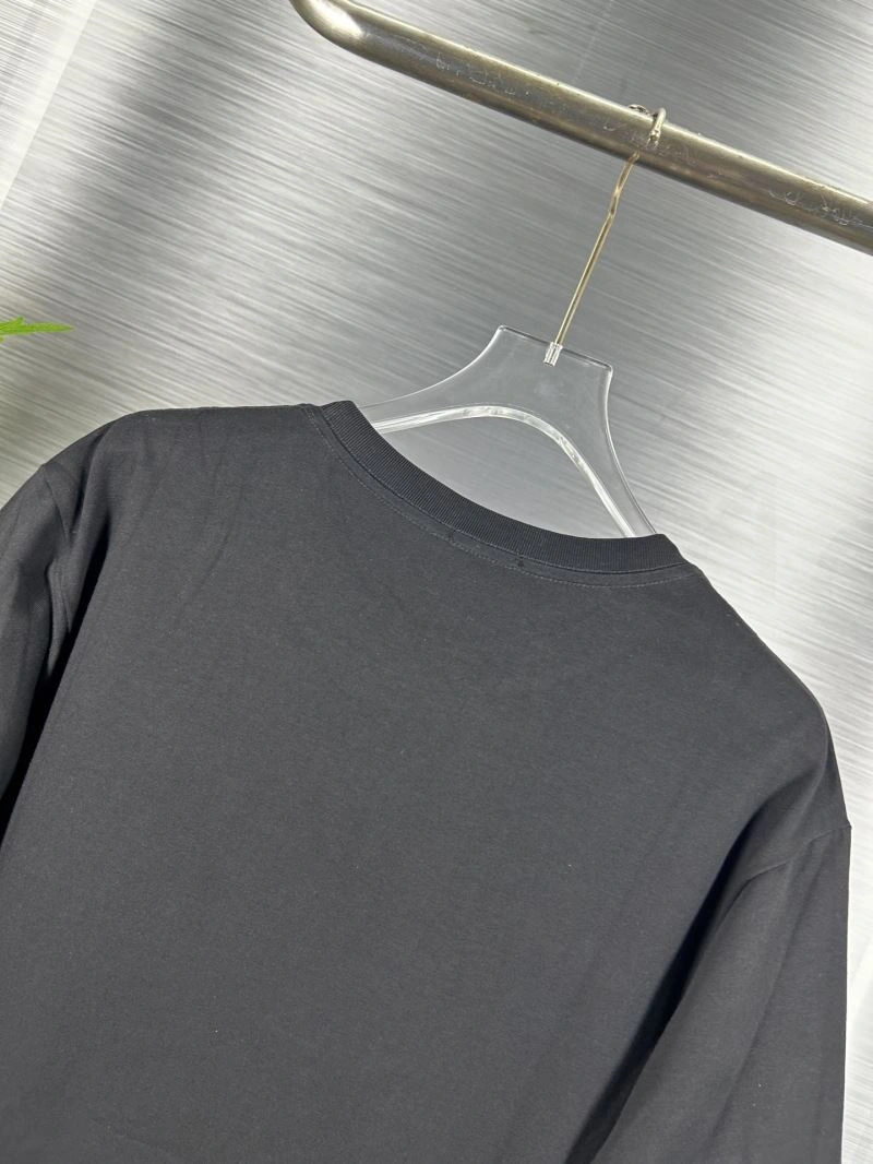 Moncler T-Shirts Snug 142699