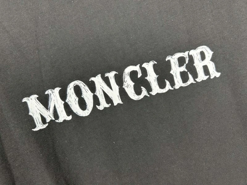 Moncler T-Shirts HighPerformance 142690