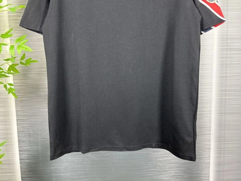 OdorResistant Moncler T-Shirts 142686