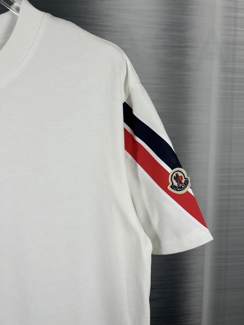Moncler T-Shirts Efficient 142702