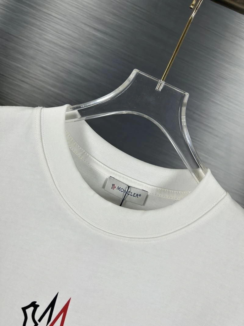 Stretchable Moncler T-Shirts 142687