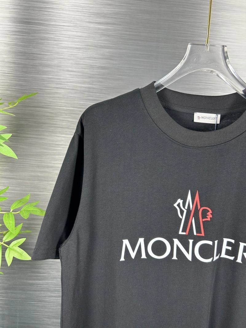 Bright Moncler T-Shirts 142685