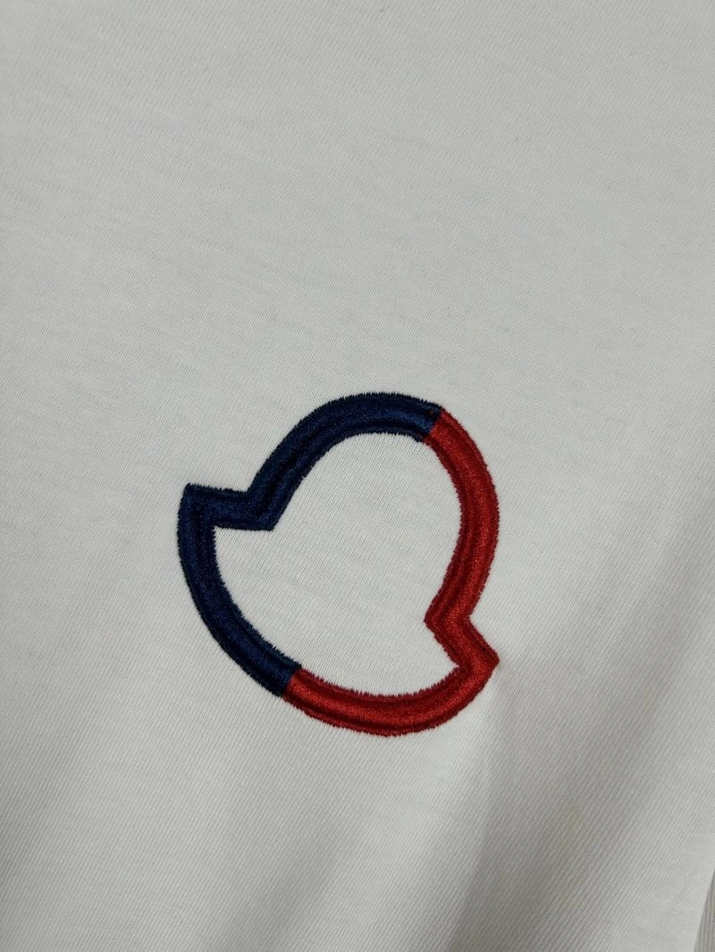 Vibrant Moncler T-Shirts 142678