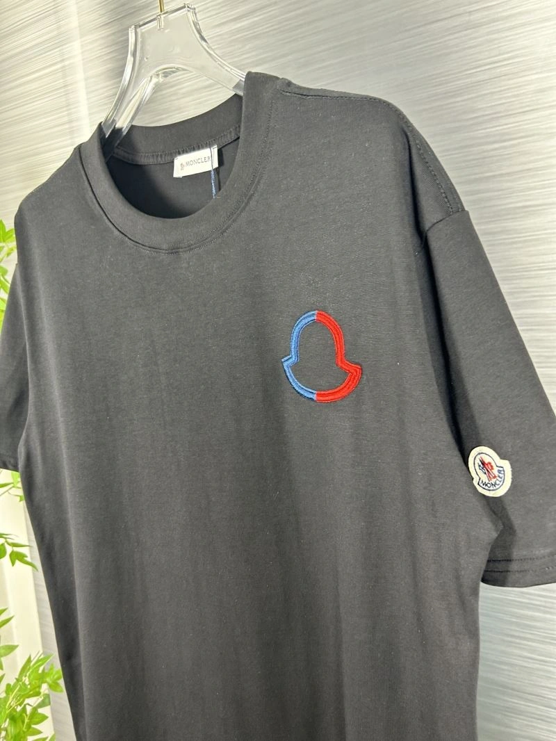 Moncler T-Shirts Flexible 142676
