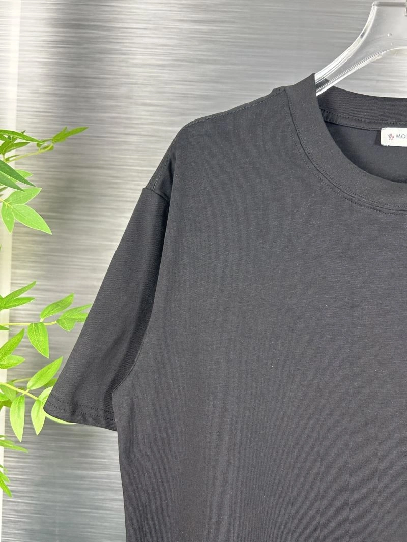 Moncler T-Shirts Flexible 142676