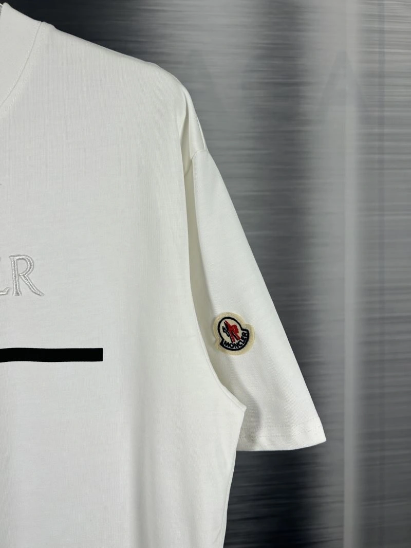 Chic Moncler T-Shirts 142672