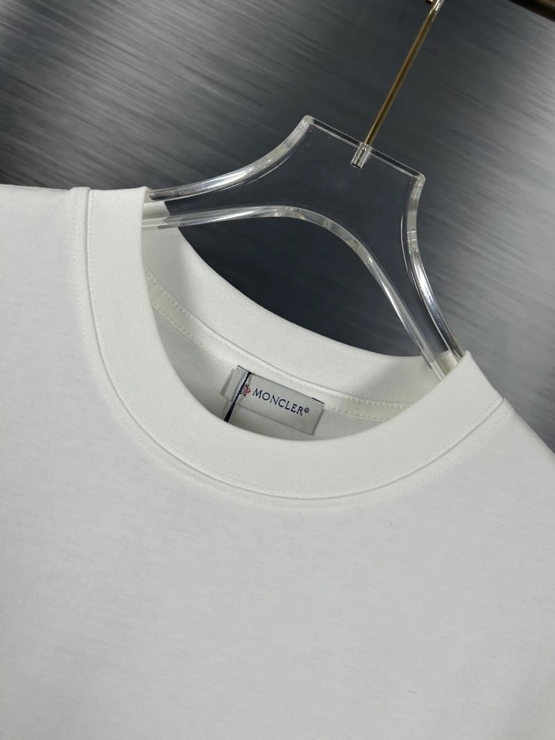 Moncler T-Shirts GoAnywhere 142674