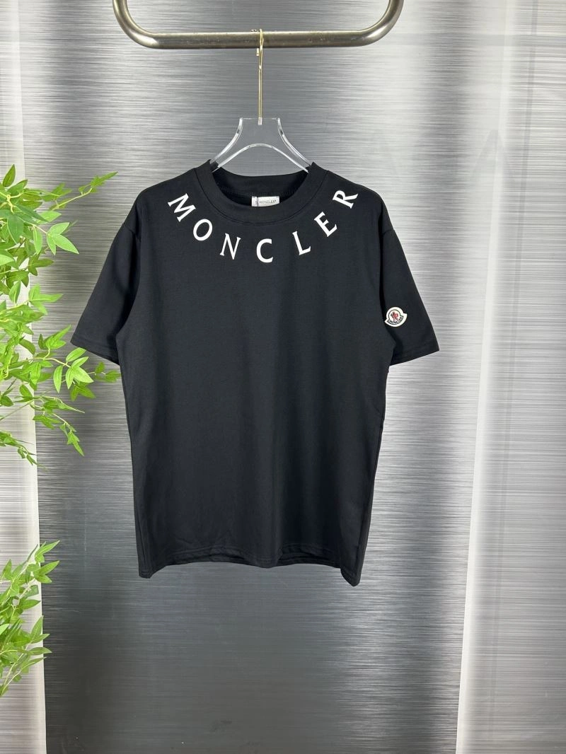 Versatile Moncler T-Shirts 142656