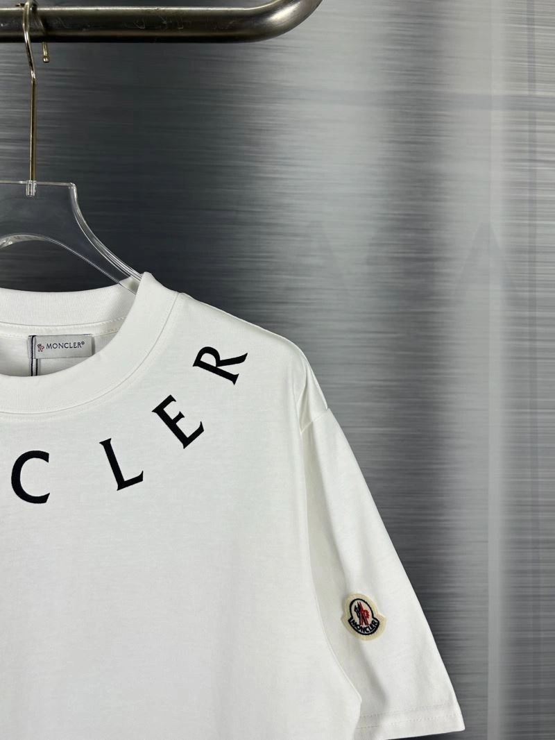 Upgraded Moncler T-Shirts 142659