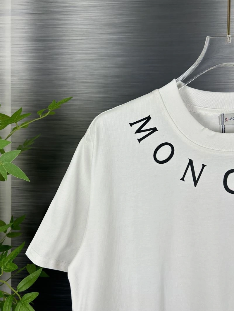 Upgraded Moncler T-Shirts 142659