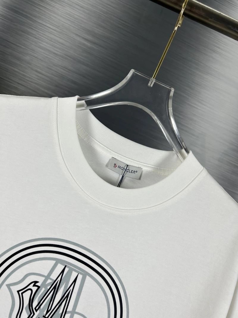 Moncler T-Shirts TechFriendly 142655
