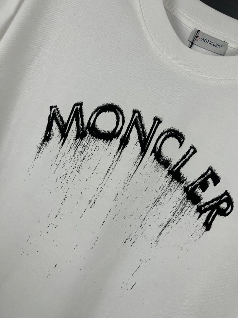 Packable Moncler T-Shirts 142671