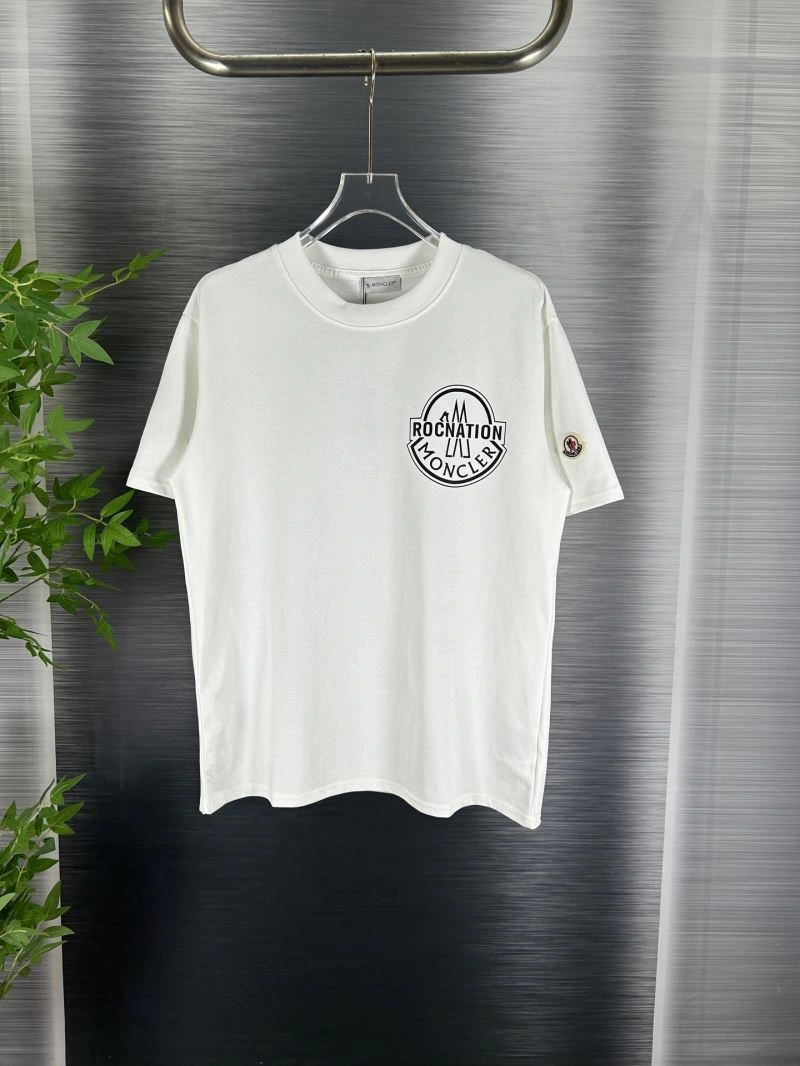 ComfortFit Moncler T-Shirts 142665