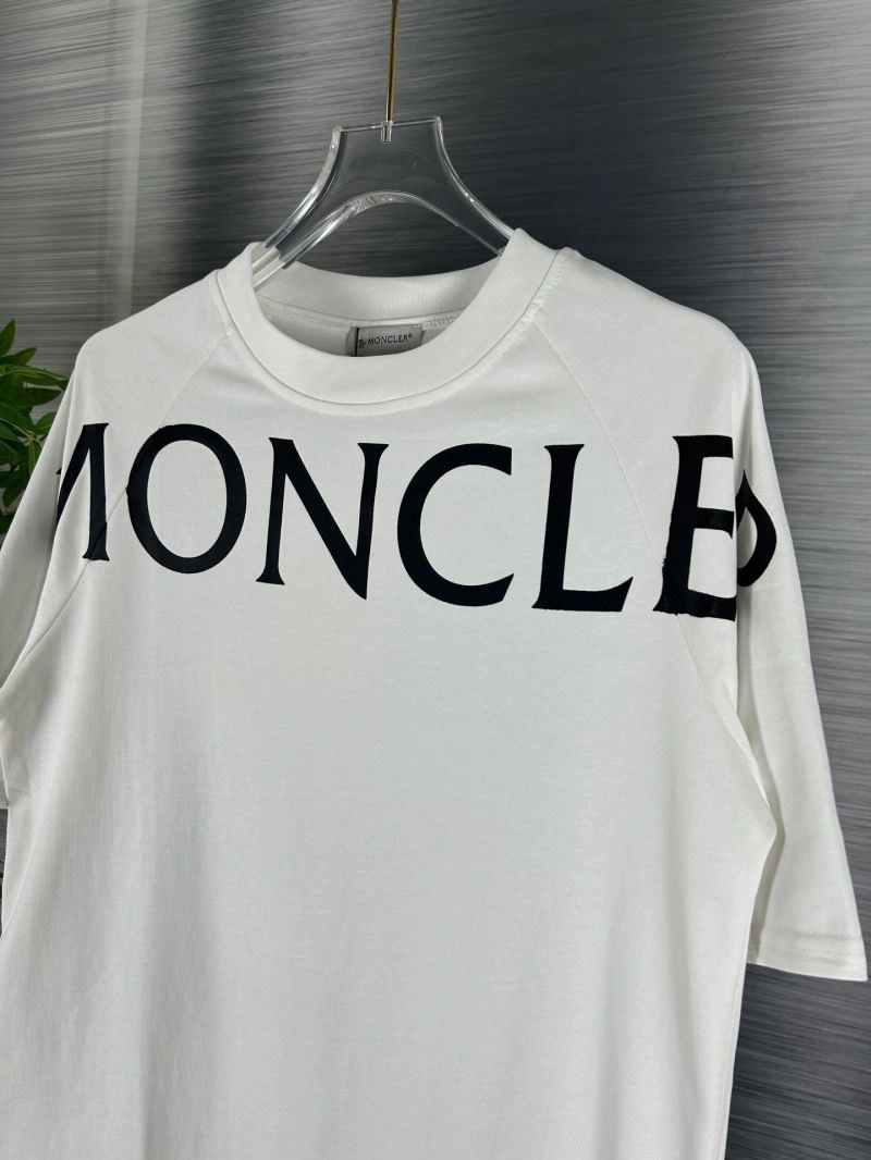Moncler T-Shirts AllSeason 142654