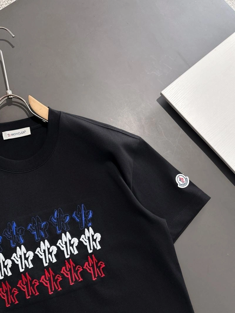 TravelReady Moncler T-Shirts 142651
