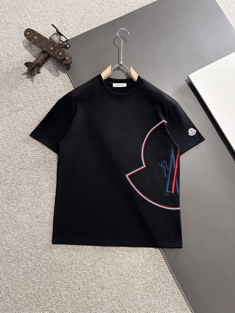 Moncler T-Shirts Durable 142646