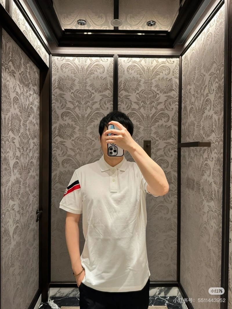 Reliable Moncler T-Shirts 142632
