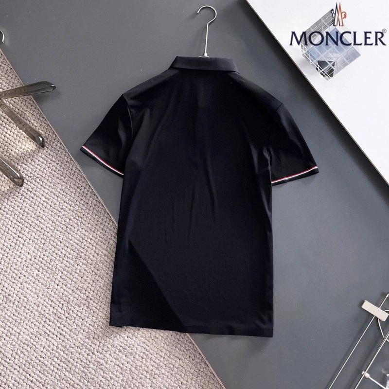 Moncler T-Shirts Sustainable 143682