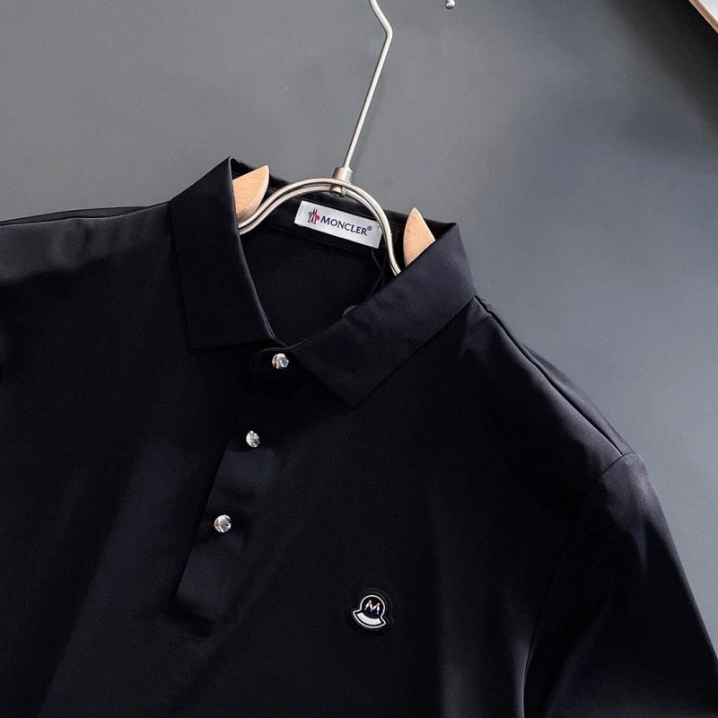 Moncler T-Shirts Sustainable 143682