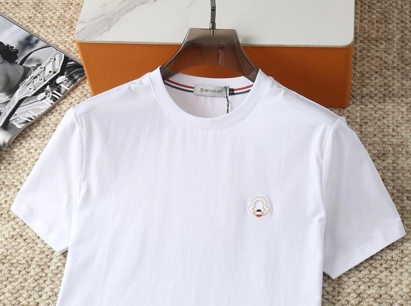 Moncler T-Shirts Casual 143678