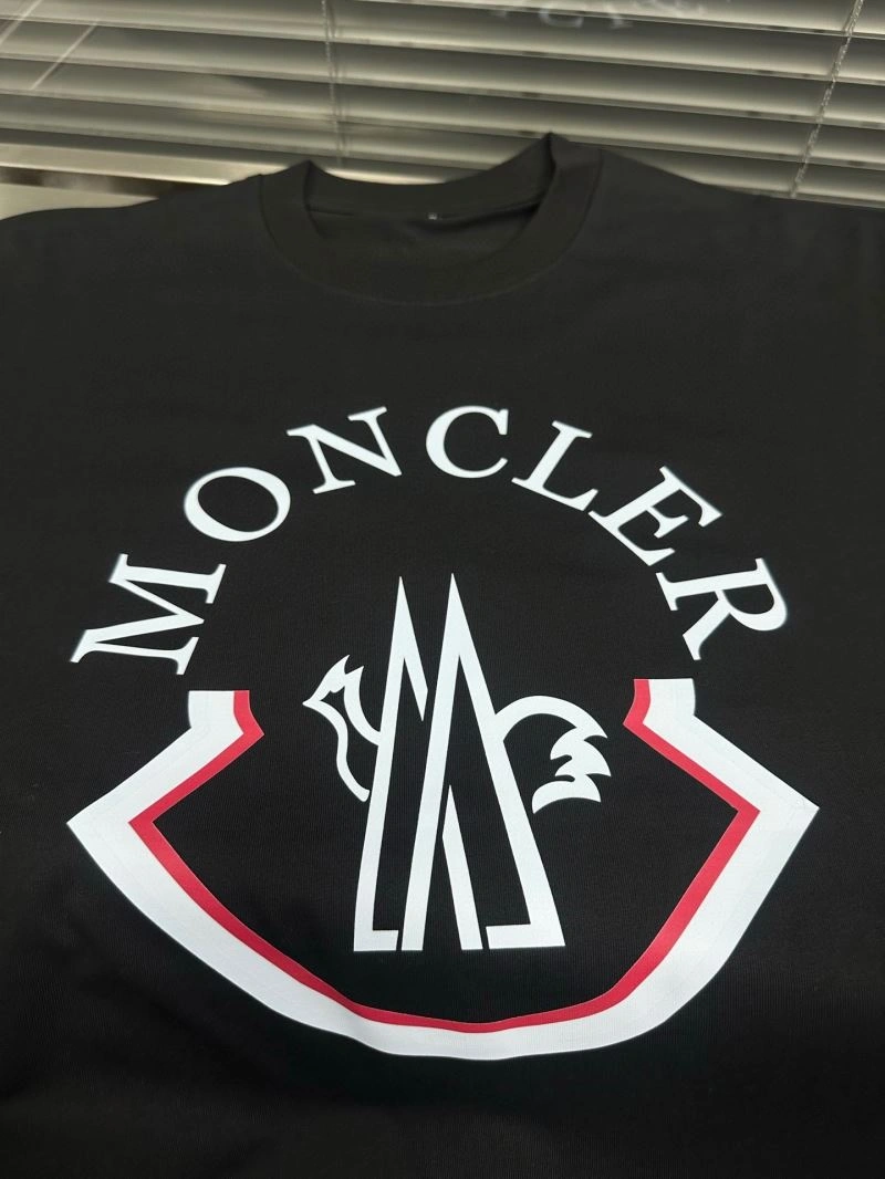 Soft Moncler T-Shirts 139813