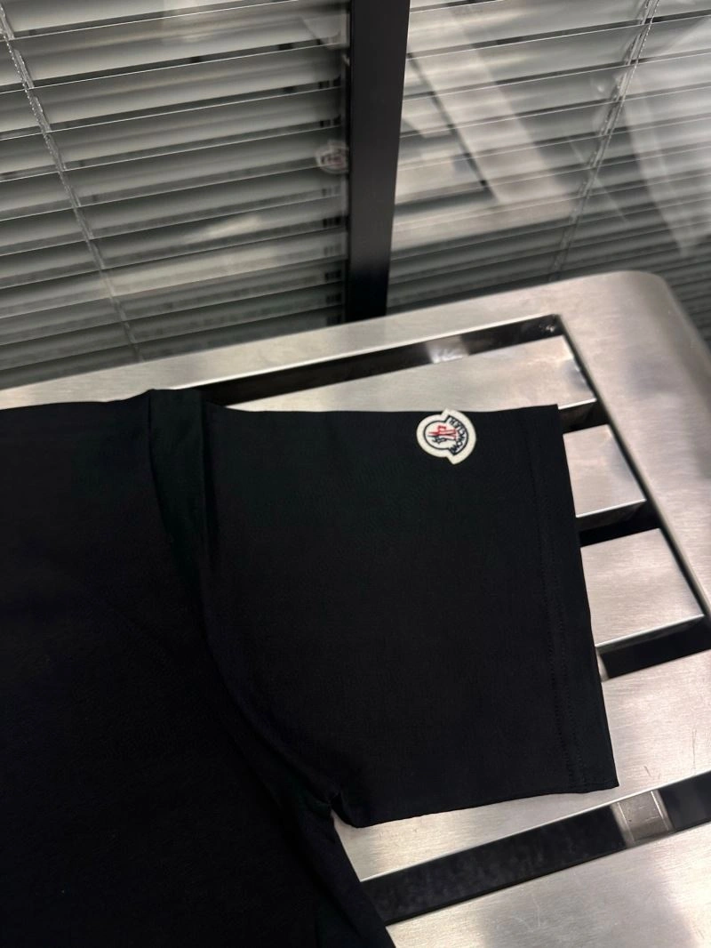 Soft Moncler T-Shirts 139813