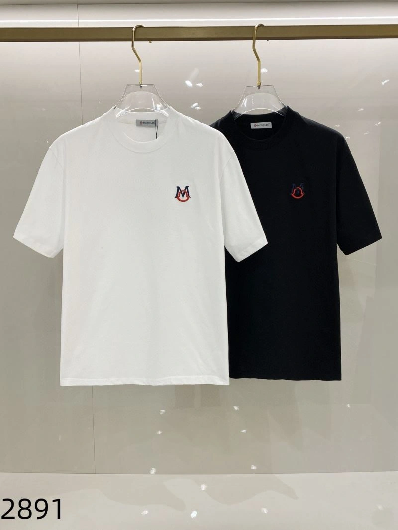 RelaxedFit Moncler T-Shirts 139814