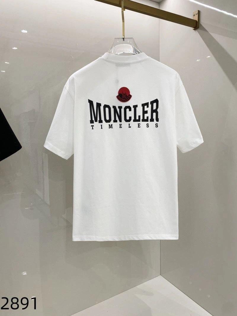 RelaxedFit Moncler T-Shirts 139814