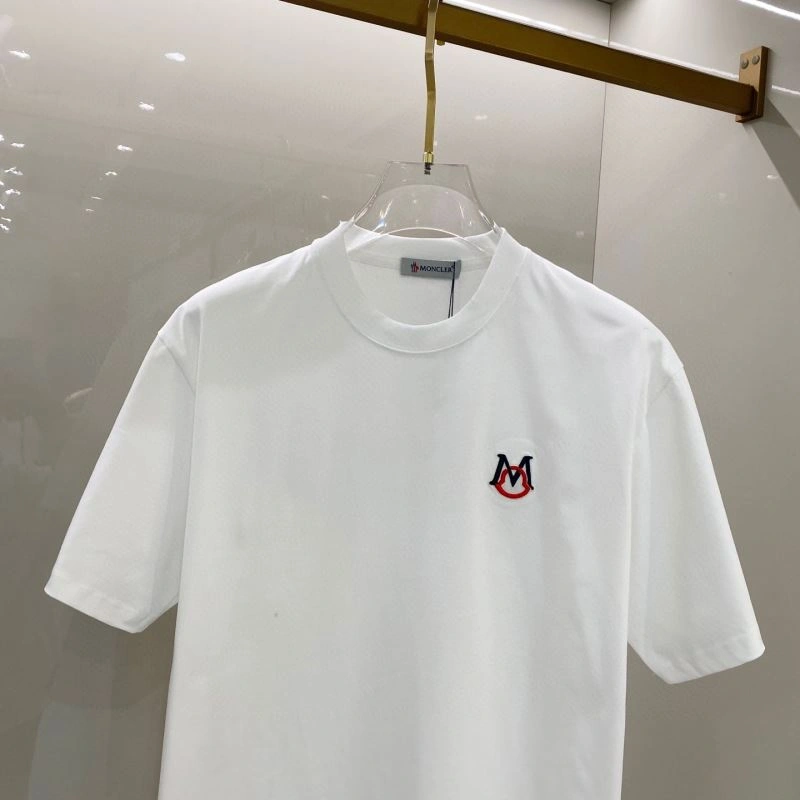 RelaxedFit Moncler T-Shirts 139814