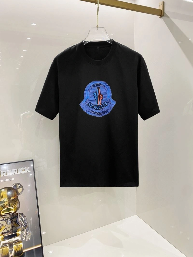 Comfortable Moncler T-Shirts 139807