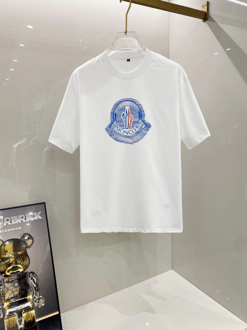 Comfortable Moncler T-Shirts 139807