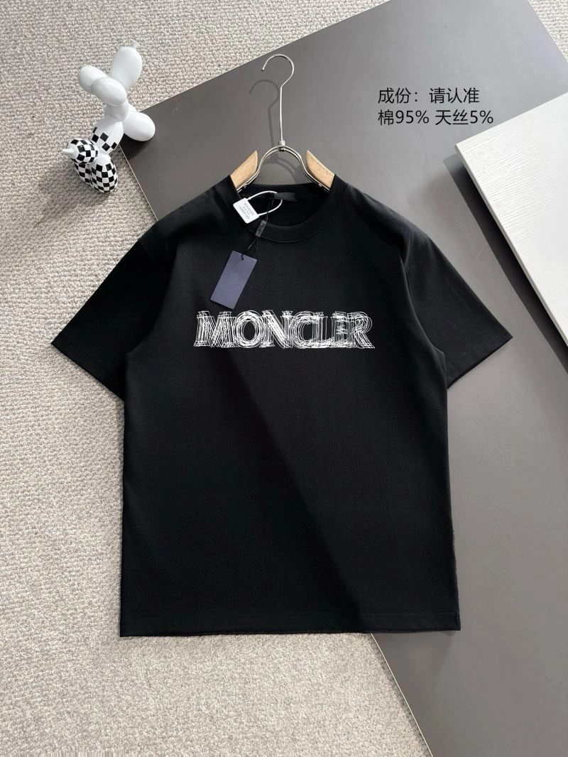 Elegant Moncler T-Shirts 139809