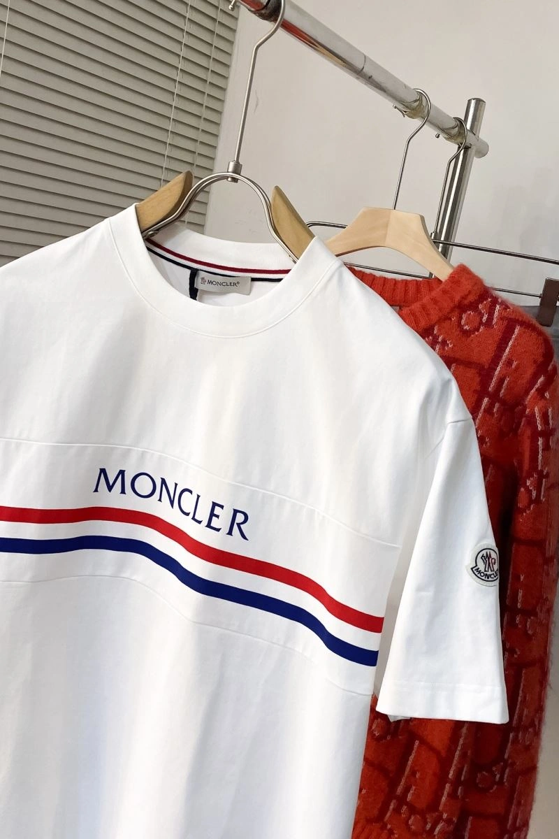 Moncler T-Shirts OnTrend 143170