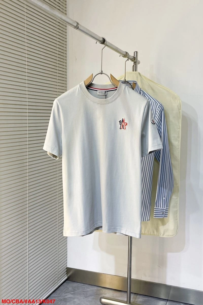 Moncler T-Shirts Trendsetting 143162