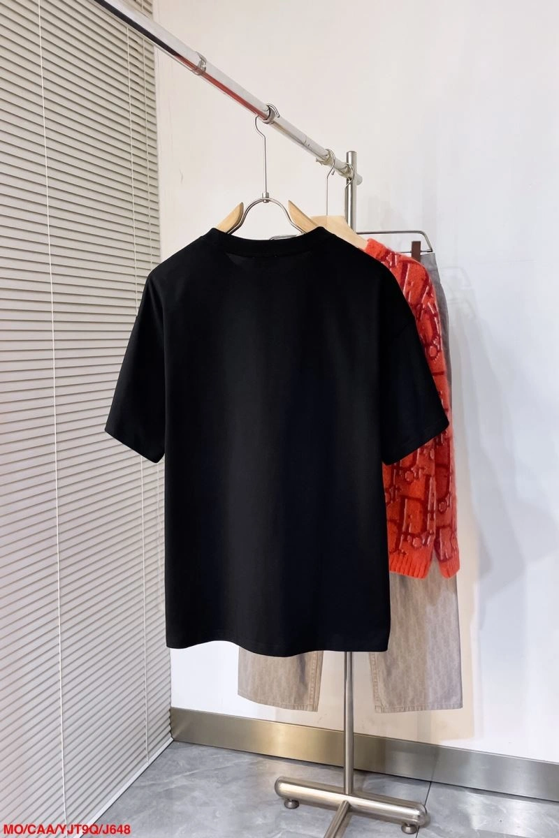 Moncler T-Shirts Unisex 143158