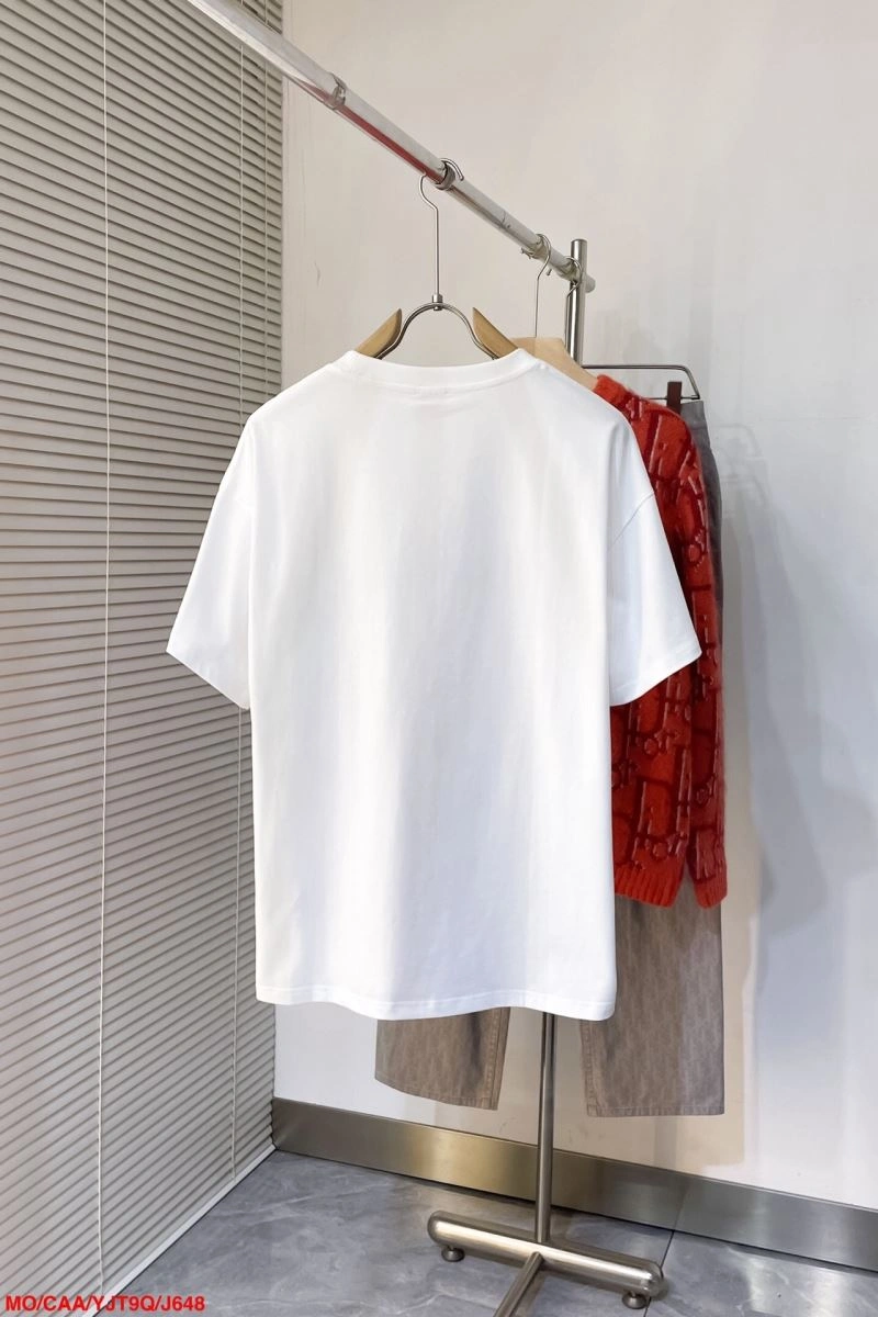Minimalist Moncler T-Shirts 143176