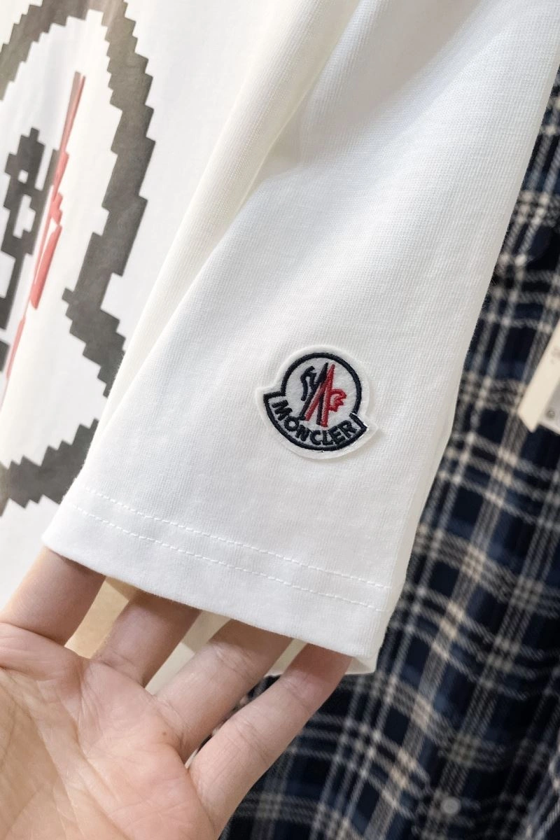 Fashionable Moncler T-Shirts 143156