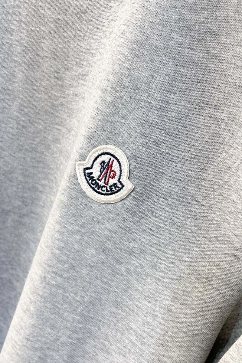 Moncler T-Shirts Casual 143184