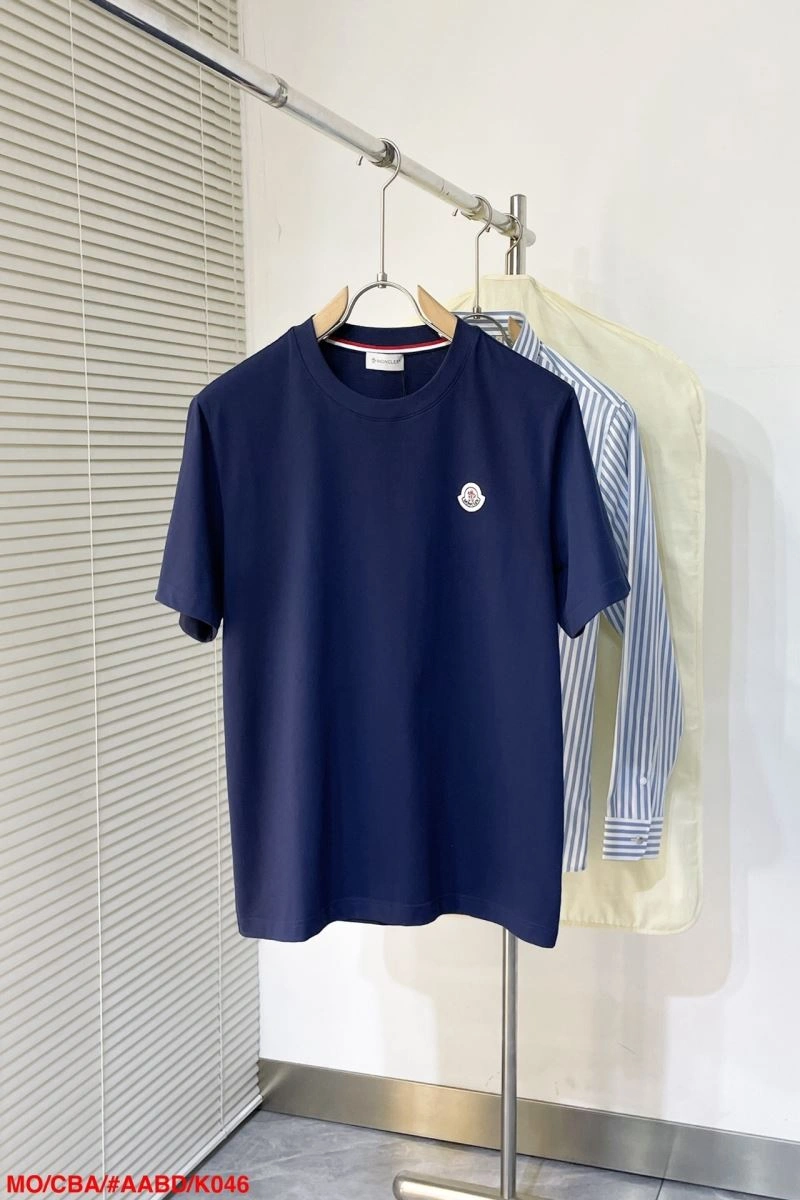 Cozy Moncler T-Shirts 143230