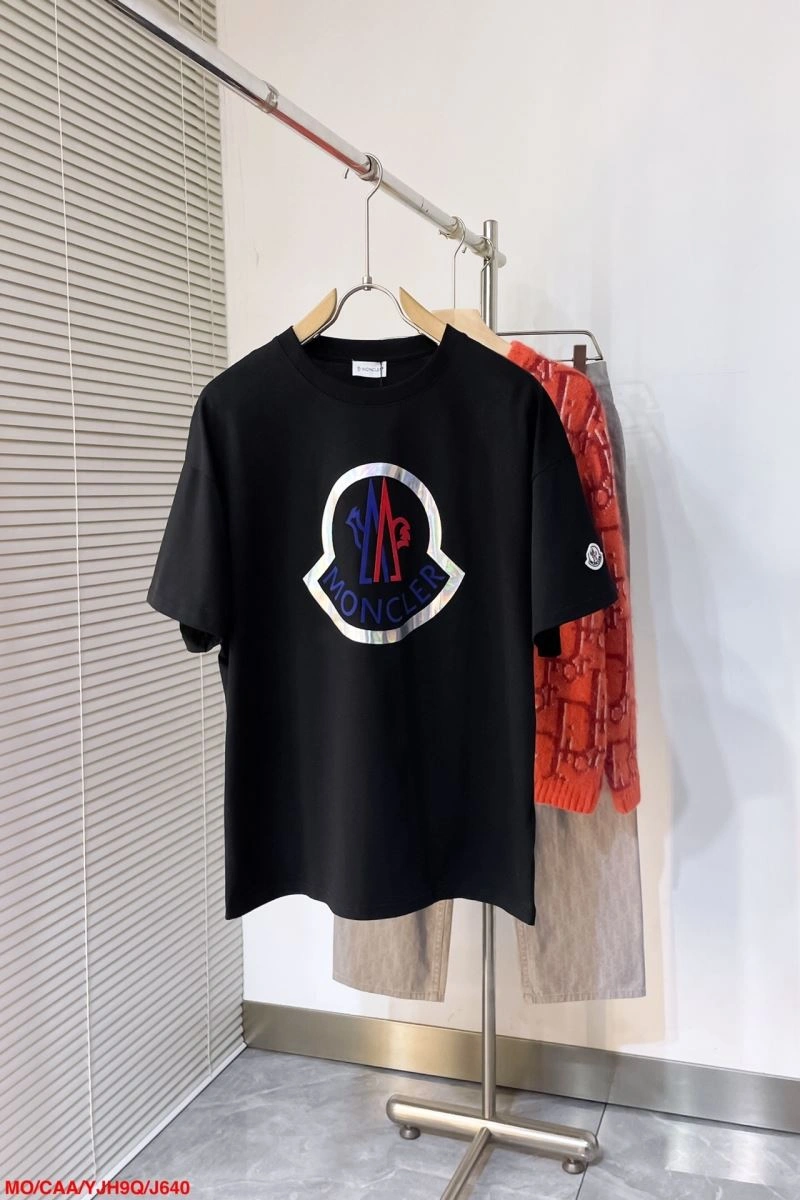 Moncler T-Shirts BestValue 143160