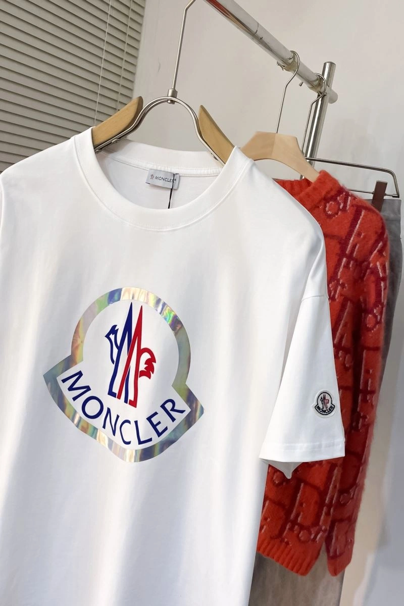 Moncler T-Shirts BestValue 143160