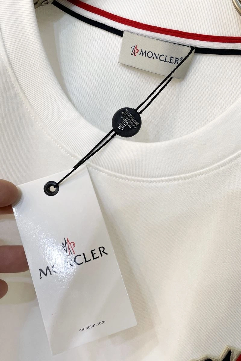 EasyCare Moncler T-Shirts 143149