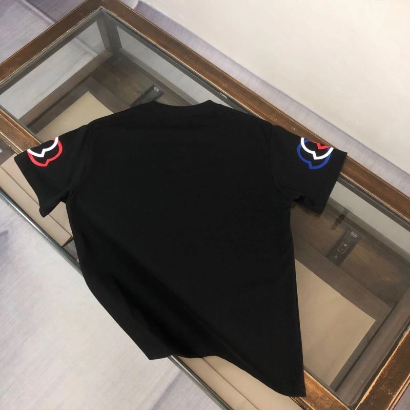 TimelessDesign Moncler T-Shirts 143152